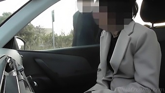 Wife And I Engage In Public Car Park Dogging And Receive A Handjob From A Voyeur After Work - Misscreamy