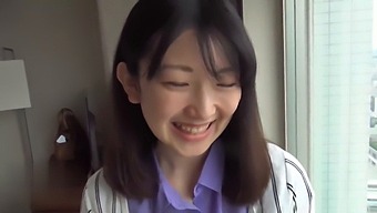 Sexy Asian Woman Gets Turned On
