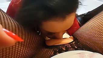 Angel Lima Pleasures Cléo Cadillac'S Clit And Pussy